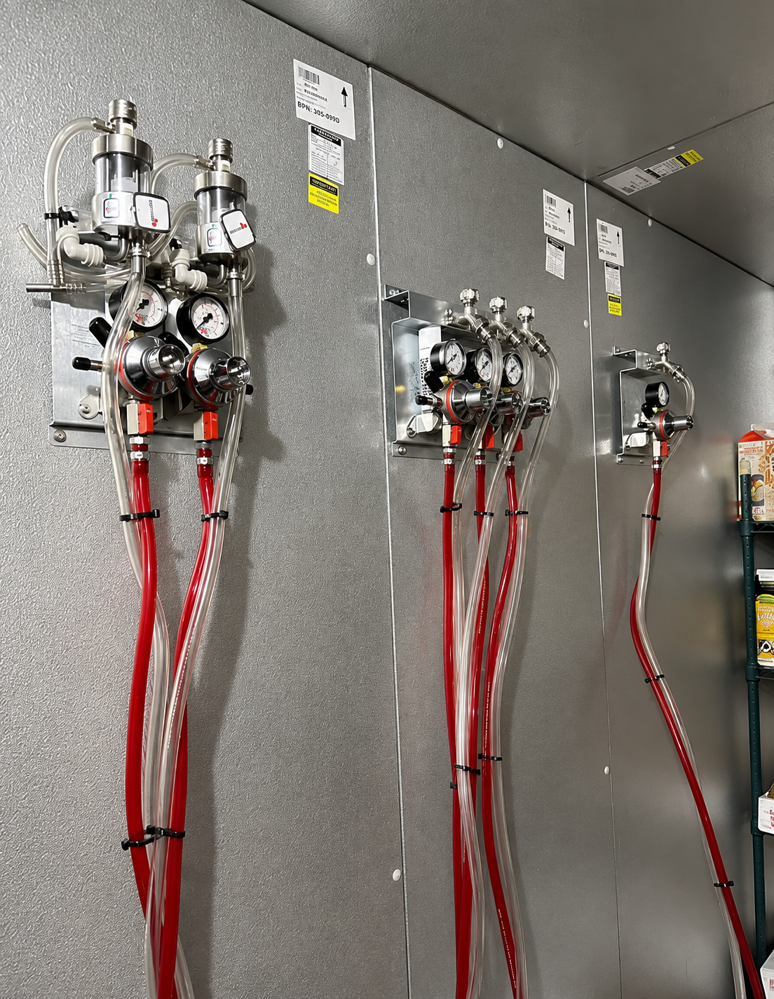 Commercial beer line regulator and hose system